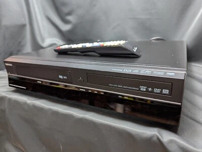 Toshiba RD-XV60KB Black DVD Recorder VHS Recorder & HDD With Remote  - Image 1 of 4