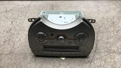 Autoradio d'origine NISSAN MICRA 4 PHASE 2 28185-1HA0A - Photo 1/4