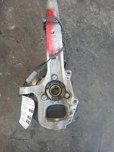 Rh Passenger Side Front Spindle/Knuckle 2016 Grand Cherokee Sku#4252823 - Picture 1 of 6