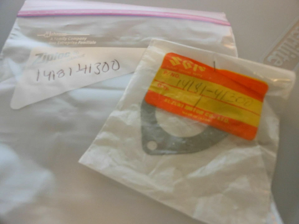 Junta de tubo de escape 14181-41300 NOS Suzuki RM100 RM125 Foto 1 de 1