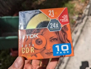 TDK Data CD-R Disc 10 Pack NEW 21 Min CD-R Digital Cameras MP3 Players - Picture 1 of 6