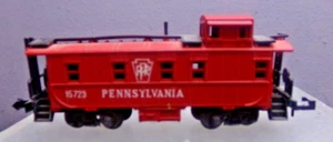 TRIX ESCALA N OFF CENTER CUPLA CABOOSE PENNSYLVANIA SIN CAJA - Imagen 1 de 6