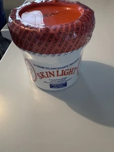 Skin Light Body Cream with Vitamin E 500ml - Picture 1 of 6