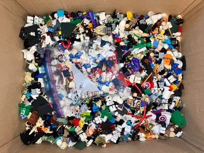 Huge Lego Minifigure  Lot 4+ pounds. Star Wars lotr and more - Image 1 of 4