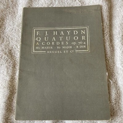 F. J. Haydn: Quatour A Cordes Op.76-4 In Bb Major, Pocket Score, Made In France - Image 1 of 4