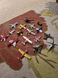 17 Vintage Matchbox Planes, Jets, And Helicopters, 70s And 80s Assortment  - Picture 1 of 11