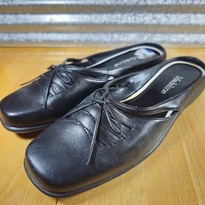 Zueco sin cordones plano superior de cuero Madeline para mujer negro 9,5 (A3) Foto 1 de 4