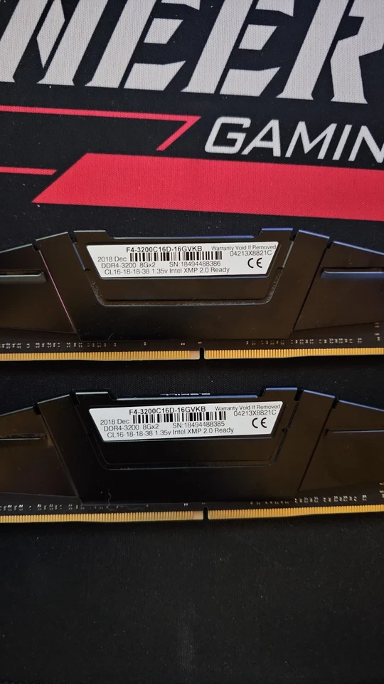 16GB (2x8GB) G.Skill RipJaws V DDR4-3200 CL16 (16-18-18-38) RAM DIMM Kit - Bild 1 von 1
