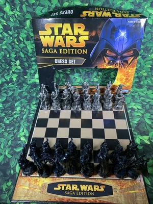 2005 Star Wars Saga Edition Chess Set - Vintage Parker Brothers Hasbro Complete - Image 1 of 4