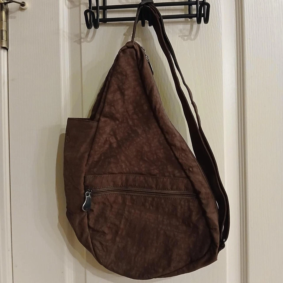 Ameribag Bolso Espalda Saludable Mochila Bandolera Bandolera Marrón Nylon Gorpcore Foto 1 de 4