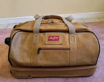 Rawlings Heart of the Hide 行李箱旅行包行李箱滚动式 Lombardo Duffle — 第 1/4 张图片
