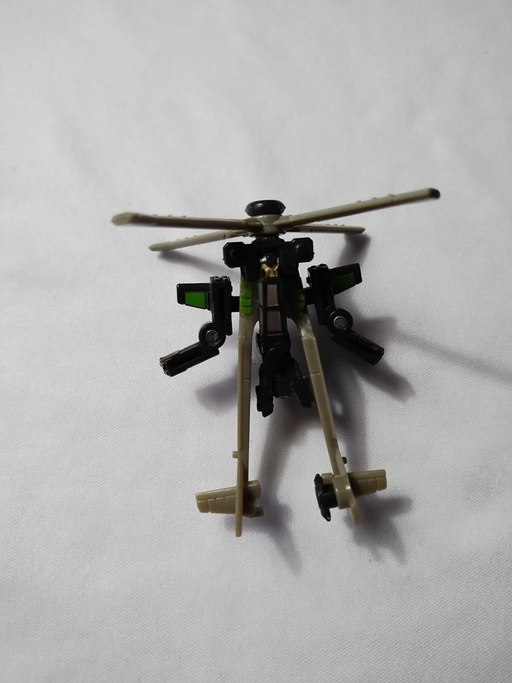 Transformers Universe 2: Mini-Con exclusivo de tienda "Crosshairs" coleccionable  Foto 1 de 4