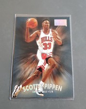 SCOTTIE PIPES NBA CARD SKYBOX PREMIUM 1997-98 # 48 CHICAGO BULLS