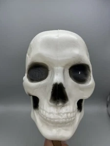 Vintage Halloween Totenkopf Kopf Blasform Shaker Rassel Noise Maker am Stock *lesen* - Bild 1 von 10