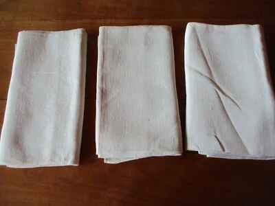 Nappe N°253 ancienne en lin liteaux rouges  3 petites  115 x 73 cm   état moyen - Photo 1/4