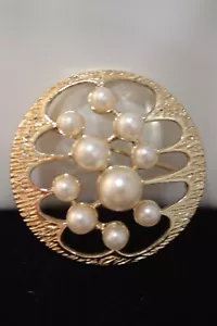 EMMON'S WHITE PEARL BROOCH GOLD TONE PIN, 1 3/4 INCHES LONG, SIGHNED - Picture 1 of 3
