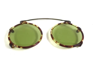 Vintage Clip Ons Brown Tortoise Round Antique Green Lenses 38 mm x 38 mm - Picture 1 of 2