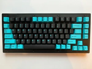 Keychron V1 Mechanical Keyboard With GMK Pulse keycaps And Geon Linears - Picture 1 of 3