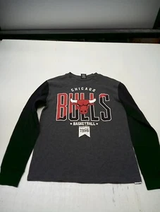 CHICAGO BULLS Basketball NBA Thermal Style Long Sleeve T-Shirt Men's Size Small - Picture 1 of 5