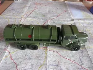 BERLIET GLM 10 Cisterna Militare 1957 IXO Camion del passato 1/43 senza scatola - Foto 1 di 2