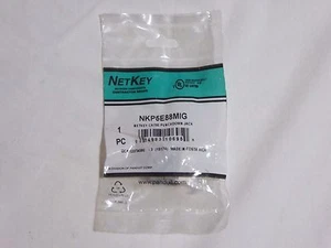 NUEVO Panduit NKP5E88MIG NetKey Cat5e Punchdown Jack SELLADO gato 5e puñetazo gris - Imagen 1 de 4