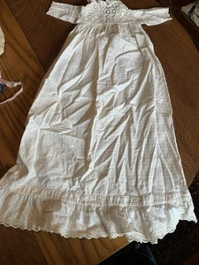 1868 Edwardian White Cotton Embroidered Baby Christening Baptism Gown - Picture 1 of 15