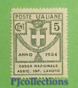 U709- ITALIEN 1924 HALBSTAATLICHE EINRICHTUNGEN NAZ-KASSE. ASSIC. INF. ARBEIT 5c MNH C/SIGNATUR - Bild 1 von 2