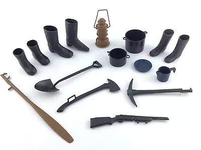 Lote de accesorios de figuras de acción Big Jim Mattel de colección herramientas de camping botas T477 Foto 1 de 4