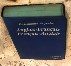 Vintage 1935 Pocket Dictionary Book Francais - Anglais Garnier Paris - Picture 1 of 8