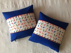SALE 2 lizard gecko cushion covers 16x16" 40cm royal blue white red orange green - Picture 1 of 4