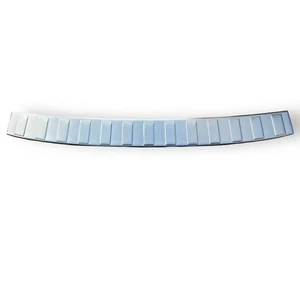 Protector de borde de carga protección trasera para VW Passat B9 Variant a partir de 2024 acero inoxidable cepillado - Imagen 1 de 12