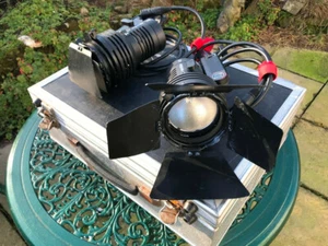 Paar Sachtler Reporter 250H Leuchten - Bild 1 von 6