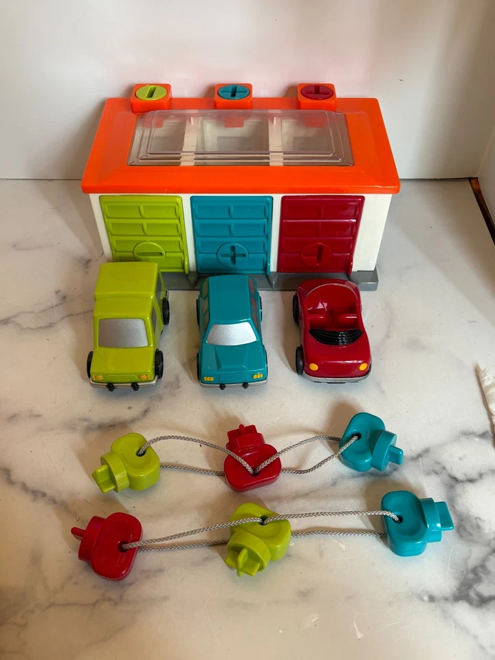 Battat 3 Car Garaje Forma Clasificación Juguete Garaje REEMPLAZO Piezas *Varios Modelos Foto 1 de 1