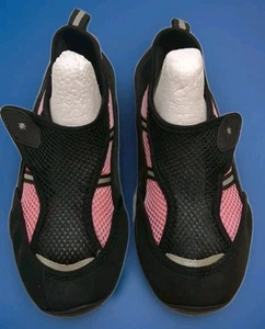 Damenschuhe schwarz rosa Wasser Größe 9-9 1/2 - Bild 1 von 10