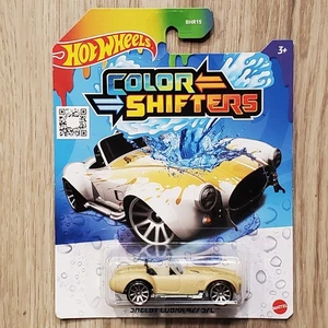 2024 Hot Wheels Color Shifters Shelby Cobra 427 S/C, Changing Flames White, Gold - Picture 1 of 6