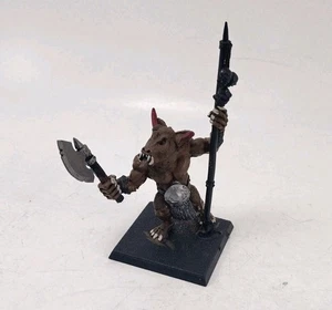 Warhammer Fantasy Minotauro Portador Estándar Metal Miniatura Chaos Beastmen - Imagen 1 de 14