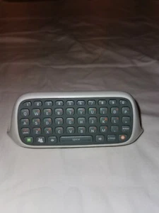 Microsoft XBOX 360 Official Chatpad Keyboard (White) Controller Accessory - Picture 1 of 3