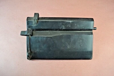 Caixa de ferramentas 1979 Yamaha XS1100 XS 1100 - Imagem 1 de 4