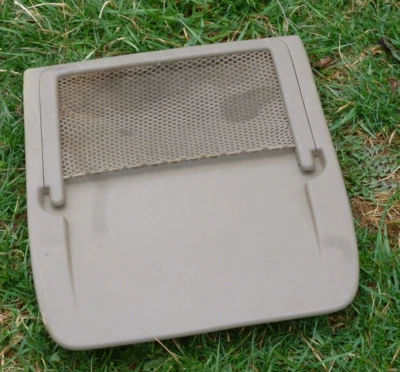 Paquete de asientos delanteros panel bronceado Chrysler T Country Dodge Grand Caravan Foto 1 de 2