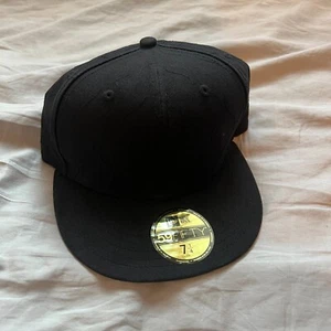 New Era Fitted Cap 59FIFTY 7 1/4 - Picture 1 of 5