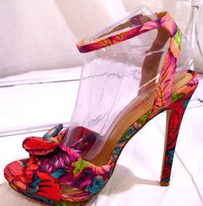 Just Fab "Orli" Floral Stoff Riemchen Schleife Knöchelriemen Heels Größe 9MUS EUR 40 - Bild 1 von 17