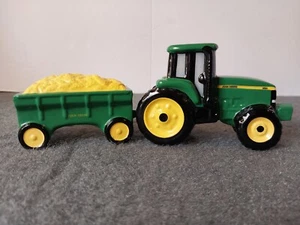 Vintage John Deere Tractor Wheat Trailer Salt & Pepper Shakers 1998 - Picture 1 of 9