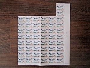 50 SELLOS 1987 HOJA DE AVIACIÓN MOZAMBIQUE - Imagen 1 de 1
