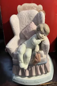 Lladro 6667 Visions of Sugarplums Retired Mint Original Red Box w/ Sleeve Rare - Picture 1 of 11