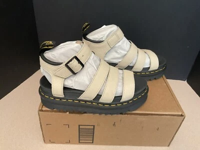 ¡Nuevo! Sandalias para mujer Dr. Martens Blaire Pisa pergamino beige correa de cuero. Talla 6. Foto 1 de 4