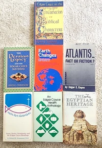 Edgar Cayce books Lot 7 Vintage Paperbacks Health Atlantis Egypt Reincarnation - Imagen 1 de 3
