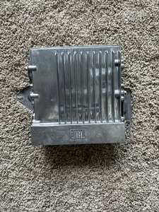 Amplificador premium de radio amplificador JBL 2021-2023 Toyota Highlander OEM 86280-0E340 - Imagen 1 de 8