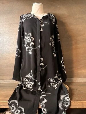 Merona Dress Women’s SMALL Black Floral Long Sleeve Button Up EUC - Image 1 of 4