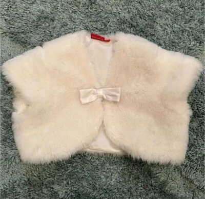 Bolero de piel Niñas Marfil Poncho Abrigo Chaqueta Debenhams Edad 4 - Imagen 1 de 4