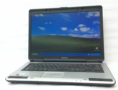 Toshiba Windows Laptop PC Equium L40-10z - Pentium T2080 @ 1.73 - 2GB RAM - 1... - Image 1 of 4